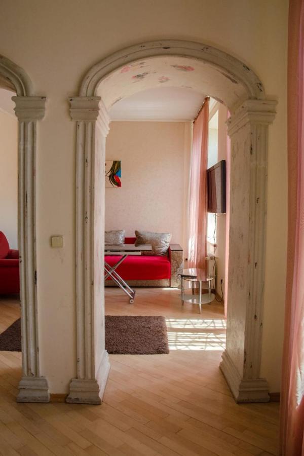 Svobody Avenue Apartment Лвив Екстериор снимка